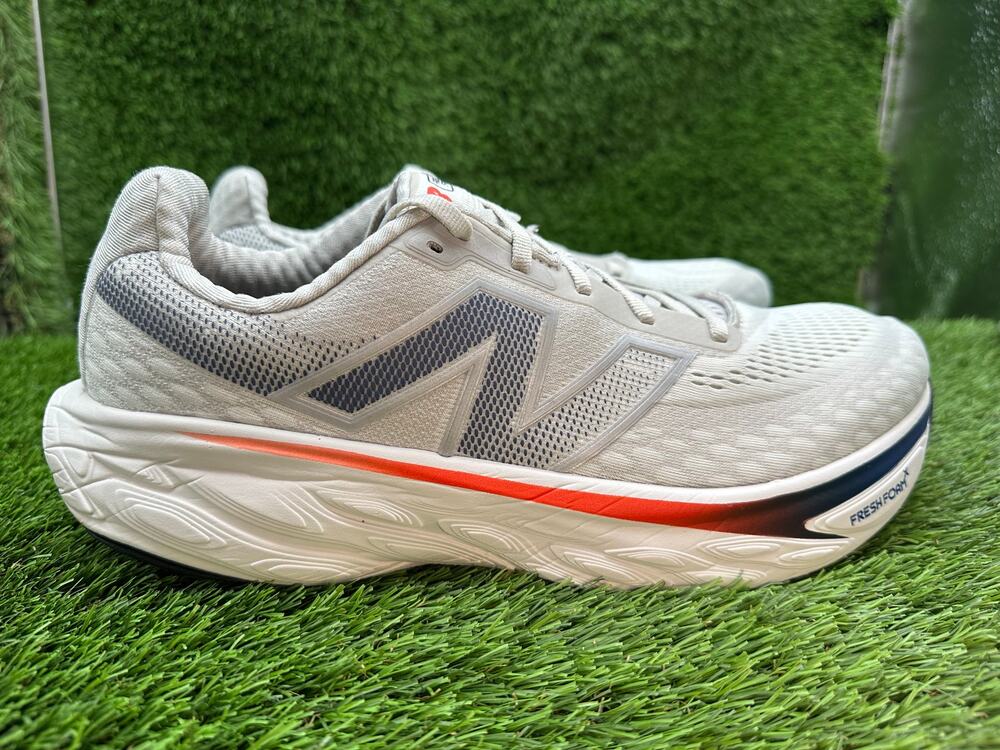 New Balance Fresh Foam X 1080v14 M1080G14 Athletic Sneaker Men's 11.5 Gray Mesh